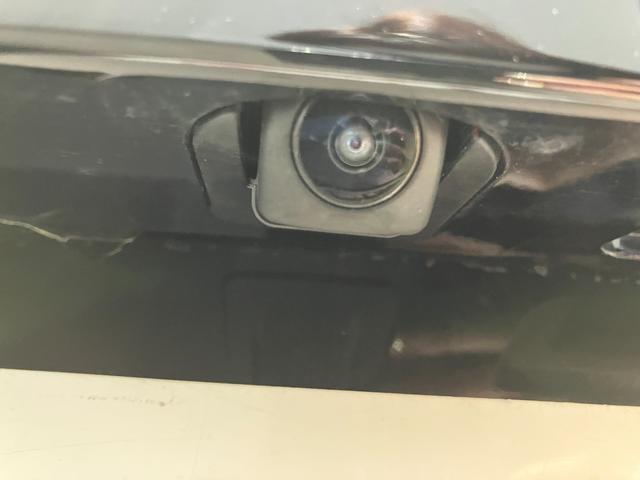 ＷＲ－Ｖ Ｚ　ＨｏｎｄａＳＥＮＳＩＮＧ　アダプティブクルーズコントロール　純正アルミホイール　ＬＥＤヘッドライト　フォグライト　ＵＳＢ充電　オートリトラミラー　パドルシフト　スマートキー　本革巻ステアリング（19枚目）