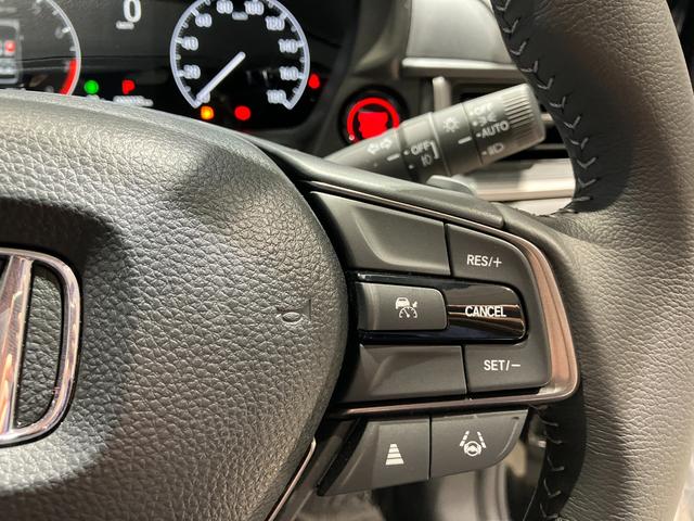 ＷＲ－Ｖ Ｚ　ＨｏｎｄａＳＥＮＳＩＮＧ　アダプティブクルーズコントロール　純正アルミホイール　ＬＥＤヘッドライト　フォグライト　ＵＳＢ充電　オートリトラミラー　パドルシフト　スマートキー　本革巻ステアリング（36枚目）