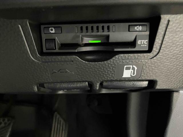 ルーミー カスタムＧ　ナビ　ＥＴＣ　両側電動スライドドア　純正アルミホイール　衝突被害軽減ブレーキ　パーキングセンサー　クルーズコントロール　電子パーキング　オートブレーキホールド　前席シートヒーター　シートバックテーブル（6枚目）