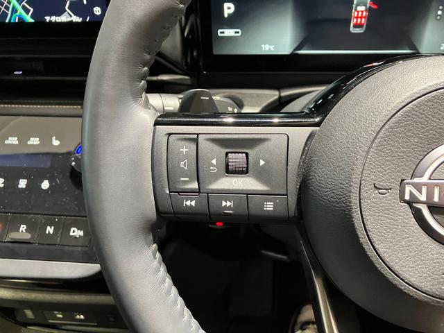 セレナ ハイウェイスターＶ　純正ナビ　全方位カメラ　ＥＴＣ　両側電動スライドドア　アダプティブクルーズコントロール　電子パーキング　オートブレーキホールド　デジタルインナーミラー　純正アルミホール　ＬＥＤヘッドライト（36枚目）