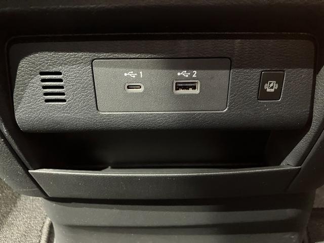 セレナ ハイウェイスターＶ　純正ナビ　全方位カメラ　ＥＴＣ　両側電動スライドドア　アダプティブクルーズコントロール　電子パーキング　オートブレーキホールド　デジタルインナーミラー　純正アルミホール　ＬＥＤヘッドライト（41枚目）