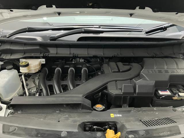 セレナ ハイウェイスターＶ　純正ナビ　全方位カメラ　ＥＴＣ　両側電動スライドドア　アダプティブクルーズコントロール　電子パーキング　オートブレーキホールド　デジタルインナーミラー　純正アルミホール　ＬＥＤヘッドライト（51枚目）