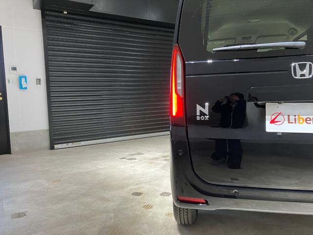 N-BOX ベースグレード HondaSENSING 片側電動スライドドア アダプティブクルーズコントロール 電子パーキング オートブレーキホールド スマートキー LEDヘッドライト 前席シートヒーター ロールサンシェード(18枚目)