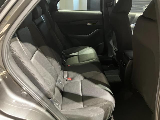 マツダ ＣＸ－３０ 24枚目