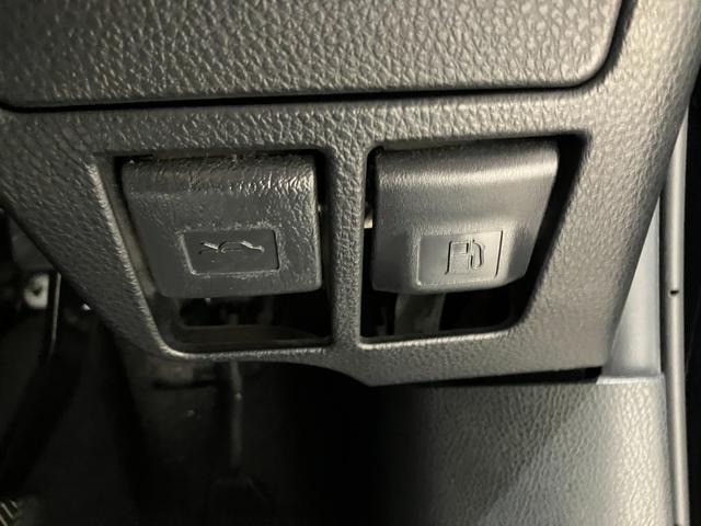 ヴォクシー ＺＳ　煌ＩＩＩ　ナビ　バックカメラ　後席モニター　ＥＴＣ　両側電動スライドドア　衝突被害軽減ブレーキ　レーンキープアシスト　純正アルミホイール　スマートキー　オートライト　ステアリングスイッチ　ＬＥＤヘッドライト（47枚目）