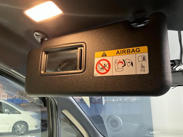 ヴォクシー ＺＳ　煌ＩＩＩ　ナビ　バックカメラ　後席モニター　ＥＴＣ　両側電動スライドドア　衝突被害軽減ブレーキ　レーンキープアシスト　純正アルミホイール　スマートキー　オートライト　ステアリングスイッチ　ＬＥＤヘッドライト（49枚目）