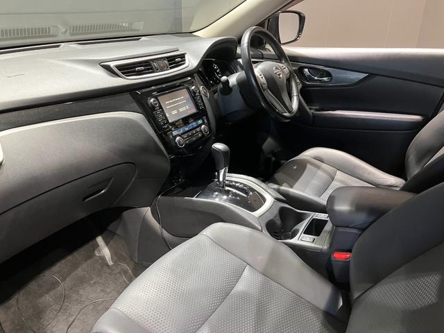 エクストレイル 20Xt エマージェンシーブレーキパッケージ ナビ 全方位カメラ ETC デジタルインナーミラー 衝突被害軽減ブレーキ クルーズコントロール 電動リアゲート 純正アルミホイール フォグライト ルーフレール オートライト 前席シートヒーター(25枚目)