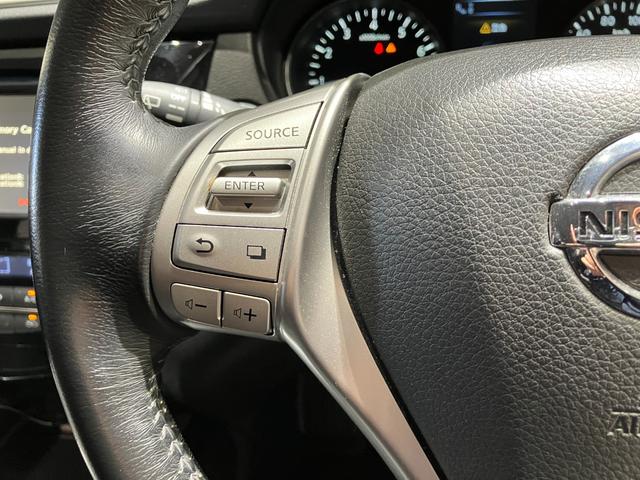 エクストレイル 20Xt エマージェンシーブレーキパッケージ ナビ 全方位カメラ ETC デジタルインナーミラー 衝突被害軽減ブレーキ クルーズコントロール 電動リアゲート 純正アルミホイール フォグライト ルーフレール オートライト 前席シートヒーター(34枚目)