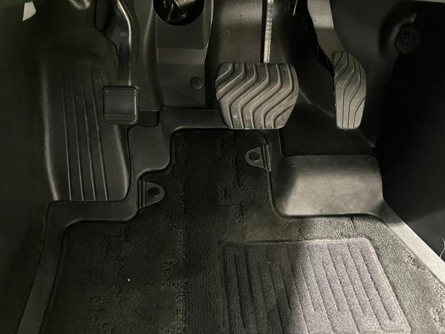 エクストレイル 20Xt エマージェンシーブレーキパッケージ ナビ 全方位カメラ ETC デジタルインナーミラー 衝突被害軽減ブレーキ クルーズコントロール 電動リアゲート 純正アルミホイール フォグライト ルーフレール オートライト 前席シートヒーター(45枚目)