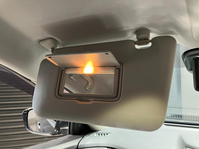 エクストレイル 20Xt エマージェンシーブレーキパッケージ ナビ 全方位カメラ ETC デジタルインナーミラー 衝突被害軽減ブレーキ クルーズコントロール 電動リアゲート 純正アルミホイール フォグライト ルーフレール オートライト 前席シートヒーター(51枚目)