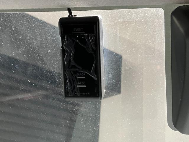 タンク Ｇ　Ｓ　ナビ　バックカメラ　ＥＴＣ　両側電動スライドドア　衝突被害軽減ブレーキ　スマートキー　電動格納式ミラー　オートエアコン　アイドリングストップ　横滑り防止機能　マニュアルレベリング　ステアリングスイッチ（44枚目）