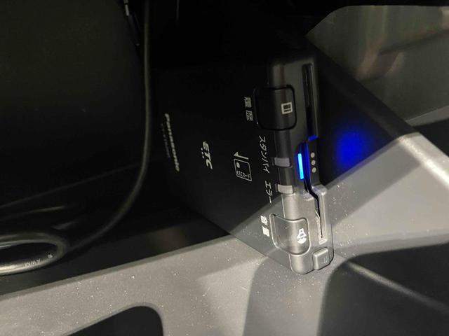 AZワゴン XG ナビ バックカメラ Bluetooth接続 電動格納式ミラー マニュアルレベリング機能 マニュアルエアコン パワーウィンドウ(7枚目)