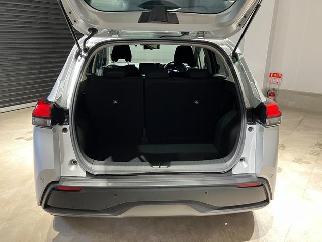 ノート X 純正ナビ 全方位カメラ ETC 衝突被害軽減ブレーキ 電子パーキング オートブレーキホールド 純正アルミホイール ステアリングスイッチ スマートキー オートライト 電動格納式ミラー(16枚目)