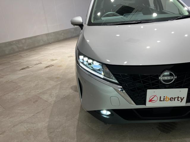 ノート X 純正ナビ 全方位カメラ ETC 衝突被害軽減ブレーキ 電子パーキング オートブレーキホールド 純正アルミホイール ステアリングスイッチ スマートキー オートライト 電動格納式ミラー(19枚目)