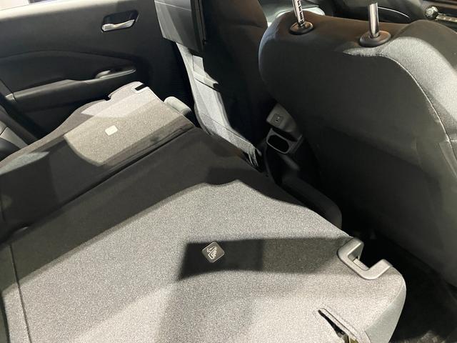 ノート X 純正ナビ 全方位カメラ ETC 衝突被害軽減ブレーキ 電子パーキング オートブレーキホールド 純正アルミホイール ステアリングスイッチ スマートキー オートライト 電動格納式ミラー(29枚目)