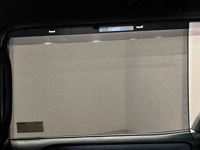 ヴォクシー ＺＳ　煌　純正ナビ　バックカメラ　ＥＴＣ　両側電動スライドドア　Ｂｌｕｅｔｏｏｔｈ　衝突被害軽減ブレーキ　レーンキープアシスト　純正アルミホイール　ステアリングスイッチ　シートバックテーブル　ロールサンシェード（26枚目）