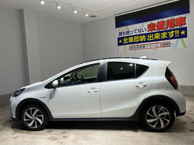 アクア クロスオーバー　純正ナビ　バックカメラ　ＥＴＣ　Ｂｌｕｅｔｏｏｔｈ接続　純正アルミホイール　ルーフレール　衝突被害軽減ブレーキ　レーンキープアシスト　オートハイビーム　シートヒーター　スマートキー　電動格納式ミラー（14枚目）