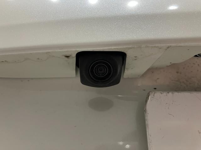 アクア クロスオーバー　純正ナビ　バックカメラ　ＥＴＣ　Ｂｌｕｅｔｏｏｔｈ接続　純正アルミホイール　ルーフレール　衝突被害軽減ブレーキ　レーンキープアシスト　オートハイビーム　シートヒーター　スマートキー　電動格納式ミラー（23枚目）