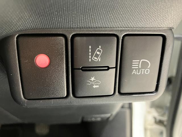 アクア クロスオーバー　純正ナビ　バックカメラ　ＥＴＣ　Ｂｌｕｅｔｏｏｔｈ接続　純正アルミホイール　ルーフレール　衝突被害軽減ブレーキ　レーンキープアシスト　オートハイビーム　シートヒーター　スマートキー　電動格納式ミラー（44枚目）