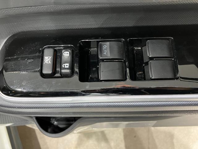 アクア クロスオーバー　純正ナビ　バックカメラ　ＥＴＣ　Ｂｌｕｅｔｏｏｔｈ接続　純正アルミホイール　ルーフレール　衝突被害軽減ブレーキ　レーンキープアシスト　オートハイビーム　シートヒーター　スマートキー　電動格納式ミラー（53枚目）