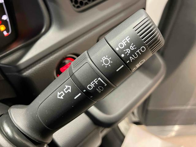 ステップワゴン スパーダ HondaSENSING 両側電動スライドドア 追従型クルーズコントロール 純正アルミホイール 電動リアゲート 電子パーキング オートブレーキホールド シートヒーター 後席エアコン 2列目オットマン(38枚目)