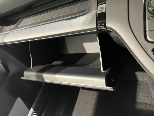 ステップワゴン スパーダ HondaSENSING 両側電動スライドドア 追従型クルーズコントロール 純正アルミホイール 電動リアゲート 電子パーキング オートブレーキホールド シートヒーター 後席エアコン 2列目オットマン(47枚目)