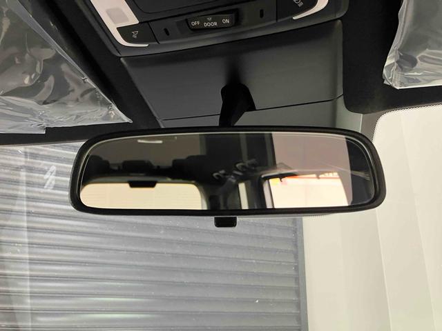 ステップワゴン スパーダ HondaSENSING 両側電動スライドドア 追従型クルーズコントロール 純正アルミホイール 電動リアゲート 電子パーキング オートブレーキホールド シートヒーター 後席エアコン 2列目オットマン(50枚目)