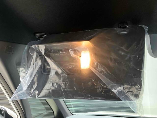 ステップワゴン スパーダ HondaSENSING 両側電動スライドドア 追従型クルーズコントロール 純正アルミホイール 電動リアゲート 電子パーキング オートブレーキホールド シートヒーター 後席エアコン 2列目オットマン(52枚目)