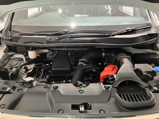 ステップワゴン スパーダ HondaSENSING 両側電動スライドドア 追従型クルーズコントロール 純正アルミホイール 電動リアゲート 電子パーキング オートブレーキホールド シートヒーター 後席エアコン 2列目オットマン(53枚目)