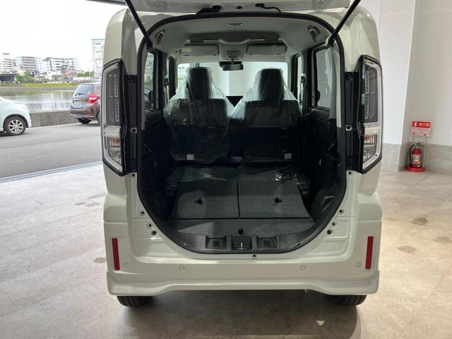 スペーシアカスタム ハイブリッドXS 届出済未使用車 禁煙車 両側電動スライドドア サイドカーテンエアバック Pセンサー オートLED 盗難警報装置 運転席エアバッグ LEDヘッドライト アイドリングS スマートキー フルフラット(15枚目)