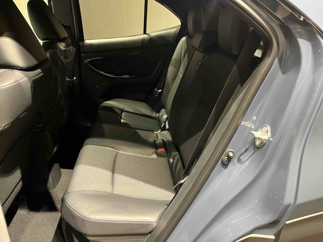 ヤリスクロス ハイブリッドZ ディスプレオーディオ 全方位カメラ Bluetooth接続 ETC 純正アルミホイール 電動シート クルーズコントロール LEDヘッドライト ハンドルヒーター 前席シートヒーター 電子パーキング(32枚目)