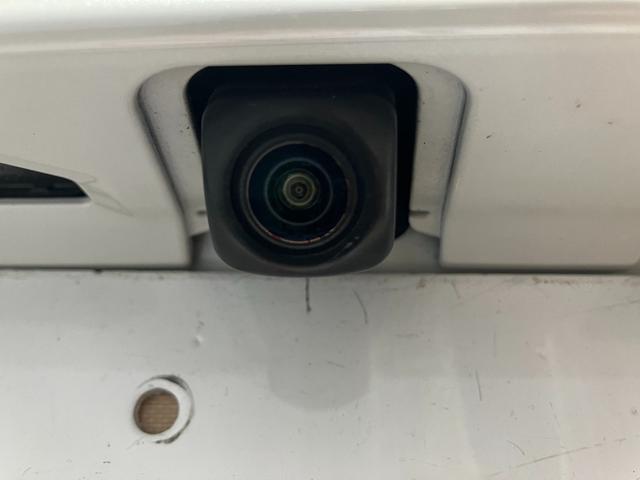 プリウス Aプレミアム ツーリングセレクション クリアランスソナー レーンアシスト オートクルーズコントロール パークアシスト 衝突被害軽減システム バックカメラ アルミホイール オートマチックハイビーム オートライト(14枚目)