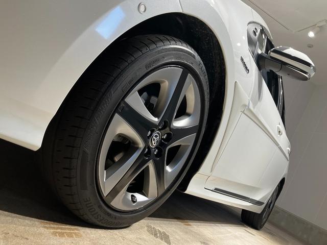 プリウス Aプレミアム ツーリングセレクション クリアランスソナー レーンアシスト オートクルーズコントロール パークアシスト 衝突被害軽減システム バックカメラ アルミホイール オートマチックハイビーム オートライト(30枚目)