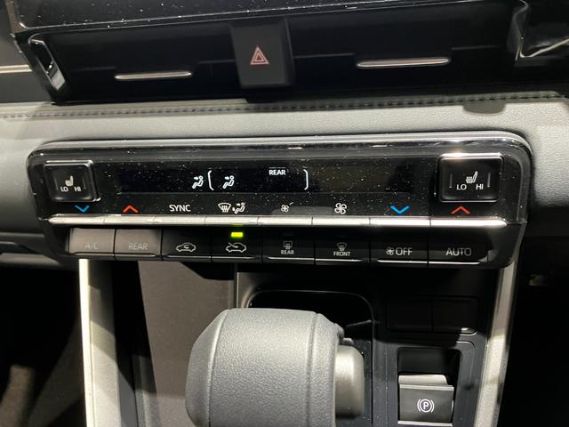 ヴォクシー ハイブリッドＳ－Ｚ　ナビ　バックカメラ　クリアランスソナー　オートクルーズコントロール　レーンアシスト　衝突被害軽減システム　両側電動スライドドア　オートマチックハイビーム　オートライト　ＬＥＤヘッドランプ　スマートキー（50枚目）