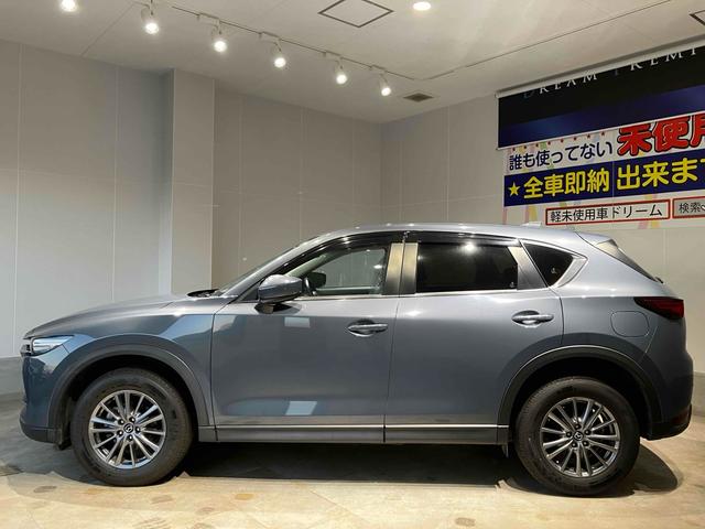 ＣＸ－５ ＸＤ　スマートエディション　ＥＴＣ　全周囲カメラ　クリアランスソナー　レーンアシスト　オートライト　アルミホイール　スマートキー　アイドリングストップ　電動格納ミラー　ＡＴ　盗難防止システム　衝突安全ボディ　Ｂｌｕｅｔｏｏｔｈ（10枚目）