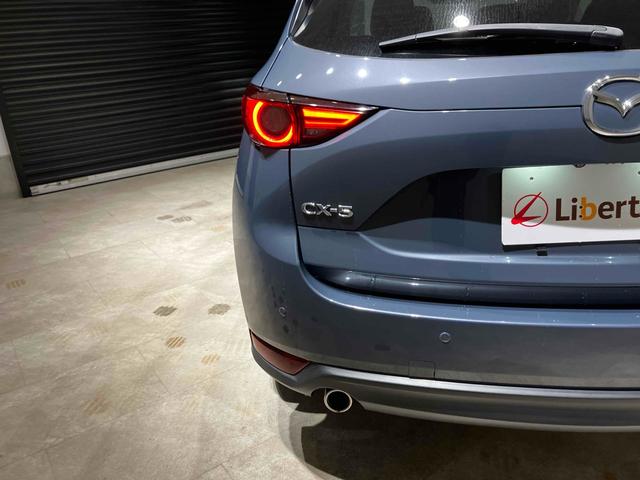 ＣＸ－５ ＸＤ　スマートエディション　ＥＴＣ　全周囲カメラ　クリアランスソナー　レーンアシスト　オートライト　アルミホイール　スマートキー　アイドリングストップ　電動格納ミラー　ＡＴ　盗難防止システム　衝突安全ボディ　Ｂｌｕｅｔｏｏｔｈ（17枚目）