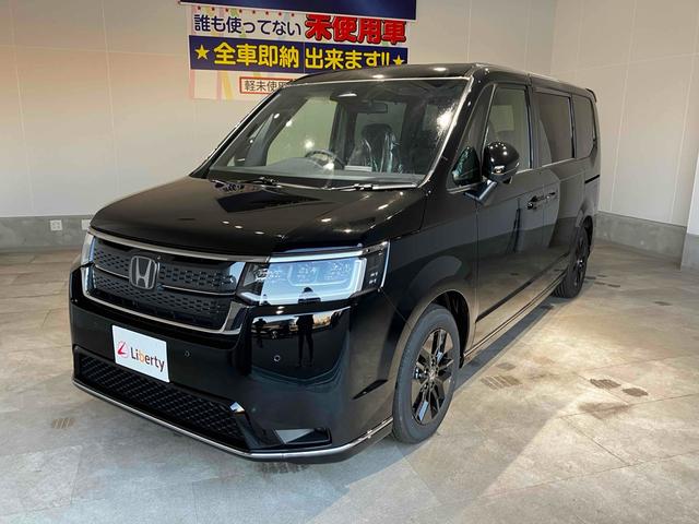 ステップワゴン スパーダ　ＨｏｎｄａＳＥＮＳＩＮＧ　両側電動スライドドア　電動リアゲート　アダプティブクルーズ　純正アルミホイール　オートライト　スマートキー　電動格納ミラー　シートヒーター　３列シート（6枚目）