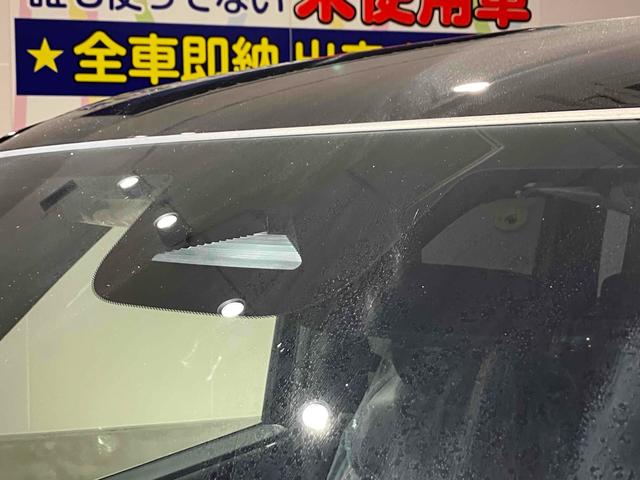 ステップワゴン スパーダ　ＨｏｎｄａＳＥＮＳＩＮＧ　両側電動スライドドア　電動リアゲート　アダプティブクルーズ　純正アルミホイール　オートライト　スマートキー　電動格納ミラー　シートヒーター　３列シート（20枚目）