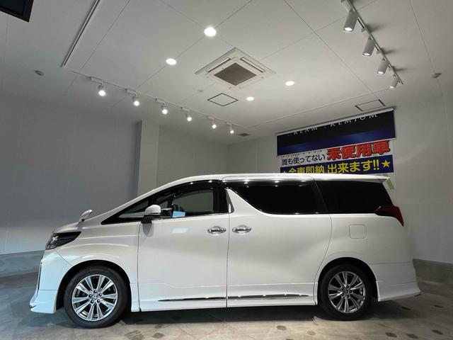 アルファード ２．５Ｓ　タイプゴールド　純正ナビ　バックカメラ　ＥＴＣ　両側電動スライドドア　純正アルミホイール　ＬＥＤヘッドライト　フォグライト　電動テ－ルゲ－ト　電格ミラー　オートハイビーム　ＡＢＳ（13枚目）