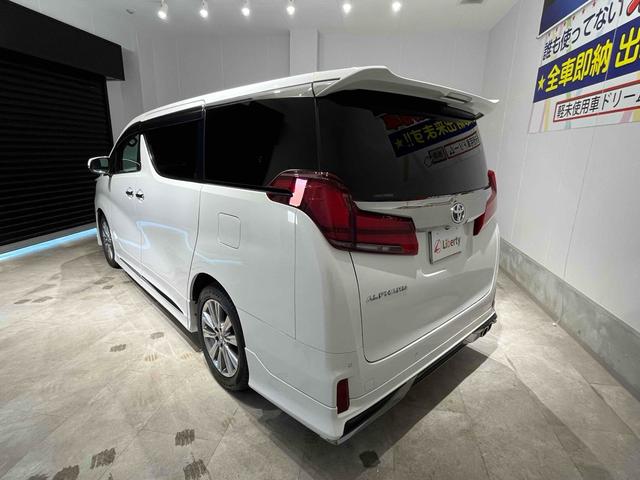 アルファード ２．５Ｓ　タイプゴールド　純正ナビ　バックカメラ　ＥＴＣ　両側電動スライドドア　純正アルミホイール　ＬＥＤヘッドライト　フォグライト　電動テ－ルゲ－ト　電格ミラー　オートハイビーム　ＡＢＳ（14枚目）