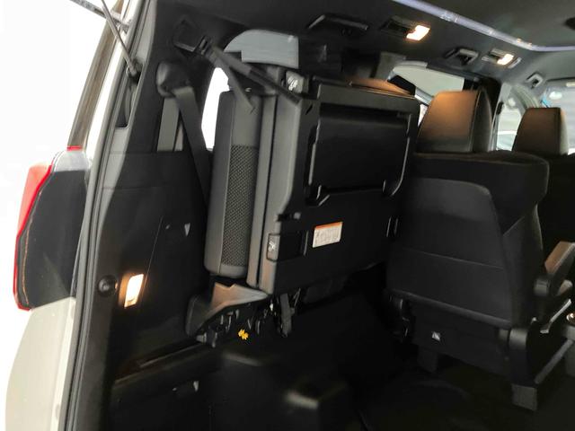 アルファード ２．５Ｓ　タイプゴールド　純正ナビ　バックカメラ　ＥＴＣ　両側電動スライドドア　純正アルミホイール　ＬＥＤヘッドライト　フォグライト　電動テ－ルゲ－ト　電格ミラー　オートハイビーム　ＡＢＳ（19枚目）