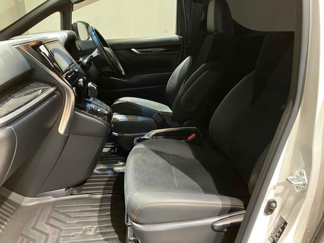 アルファード ２．５Ｓ　タイプゴールド　純正ナビ　バックカメラ　ＥＴＣ　両側電動スライドドア　純正アルミホイール　ＬＥＤヘッドライト　フォグライト　電動テ－ルゲ－ト　電格ミラー　オートハイビーム　ＡＢＳ（31枚目）