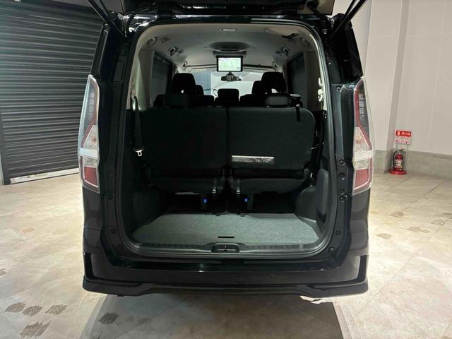 セレナ ハイウェイスター ETC バックカメラ TV クリアランスソナー オートクルーズコントロール 衝突被害軽減システム 両側スライド・片側電動 オートライト スマートキー アイドリングストップ(18枚目)