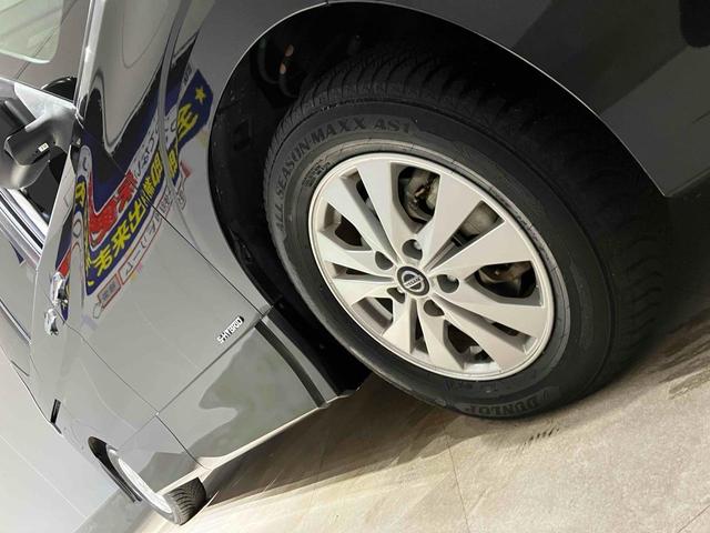 セレナ ハイウェイスター ETC バックカメラ TV クリアランスソナー オートクルーズコントロール 衝突被害軽減システム 両側スライド・片側電動 オートライト スマートキー アイドリングストップ(24枚目)