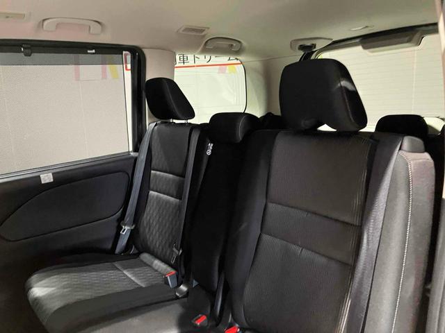 セレナ ハイウェイスター ETC バックカメラ TV クリアランスソナー オートクルーズコントロール 衝突被害軽減システム 両側スライド・片側電動 オートライト スマートキー アイドリングストップ(31枚目)