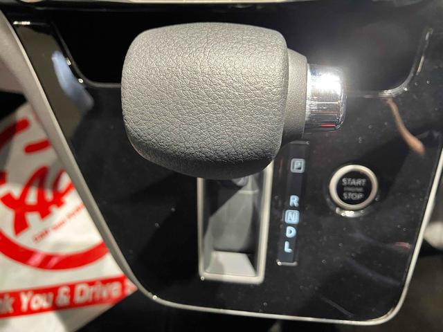 セレナ ハイウェイスター ETC バックカメラ TV クリアランスソナー オートクルーズコントロール 衝突被害軽減システム 両側スライド・片側電動 オートライト スマートキー アイドリングストップ(44枚目)