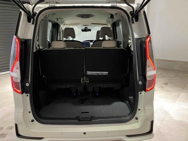 日産 セレナ 17枚目