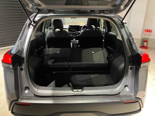 ノート Ｓ　ＥＴＣ　全周囲カメラ　ナビ　デジタルインナーミラー　クリアランスソナー　衝突被害軽減システム　オートマチックハイビーム　オートライト　スマートキー　電動格納ミラー　ＣＶＴ　盗難防止システム（17枚目）