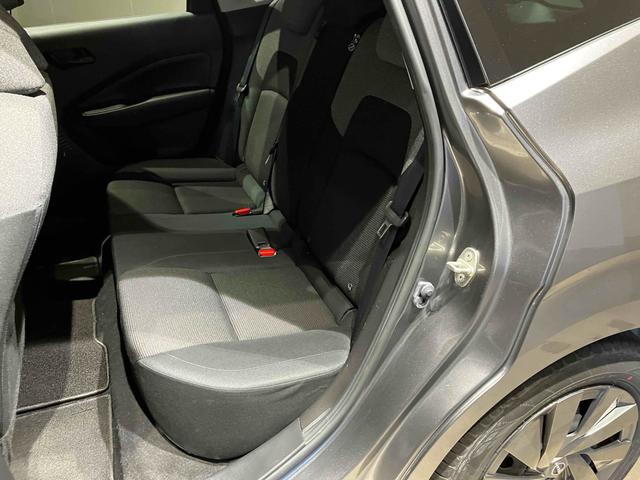 ノート Ｓ　ＥＴＣ　全周囲カメラ　ナビ　デジタルインナーミラー　クリアランスソナー　衝突被害軽減システム　オートマチックハイビーム　オートライト　スマートキー　電動格納ミラー　ＣＶＴ　盗難防止システム（33枚目）