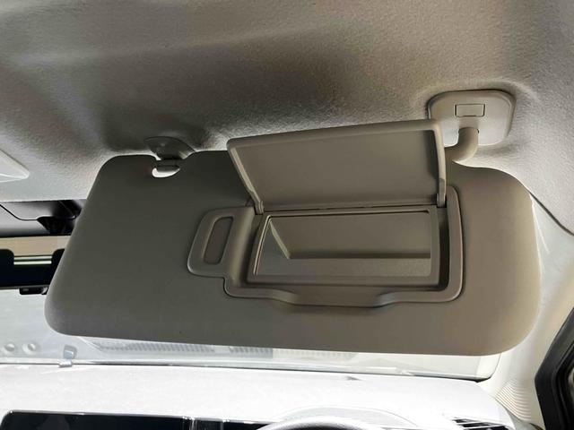 ノート Ｓ　ＥＴＣ　全周囲カメラ　ナビ　デジタルインナーミラー　クリアランスソナー　衝突被害軽減システム　オートマチックハイビーム　オートライト　スマートキー　電動格納ミラー　ＣＶＴ　盗難防止システム（47枚目）